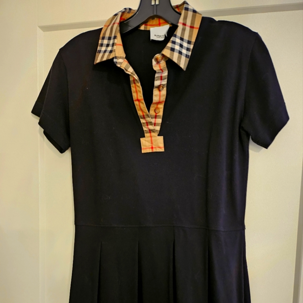 Burbery Dreass In Excellant Condition